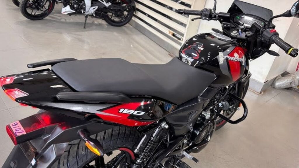 2026 Bajaj Pulsar 180 Launched at ₹1.22 Lakh – More Power Than Pulsar 150!